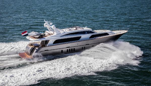 2018 Van der Valk 26M Raised Pilothouse