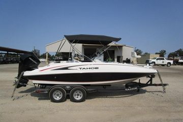 2024 Tahoe 2150 CC
