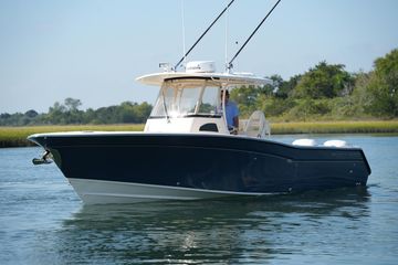 2017 Grady-White Canyon 306