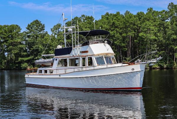 1989 Grand Banks 42 Classic