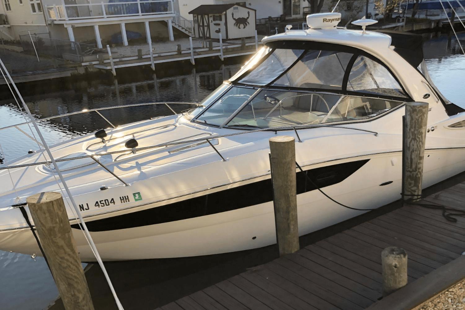 Sea Ray 330 Sundancer