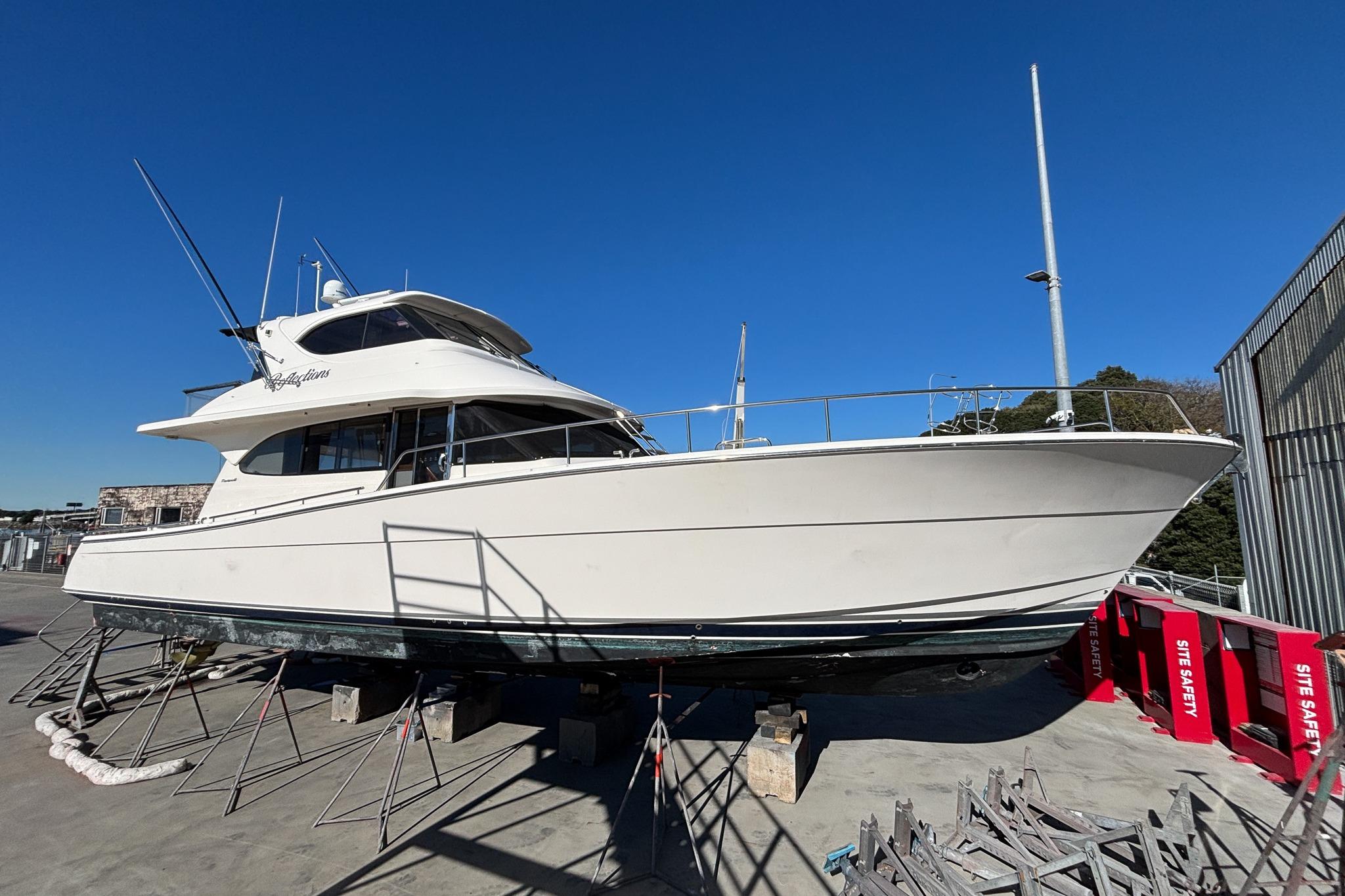 2006 Maritimo M60