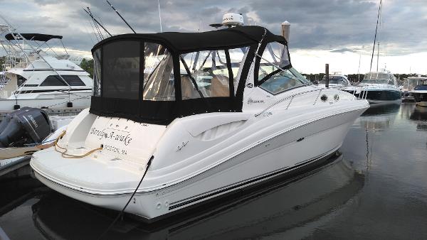 Sea Ray 340 Sundancer 2004 Sea Ray 340 Sundancer yacht docked at marina.