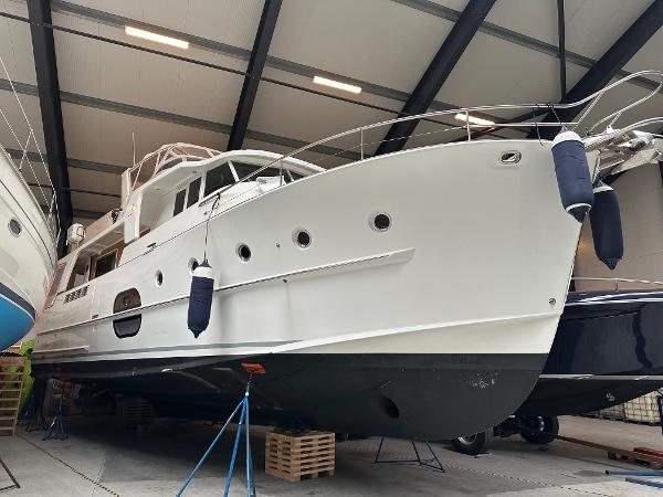 2009 Beneteau Swift Trawler 52