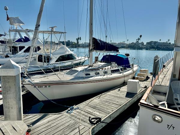 1987 Catalina 34