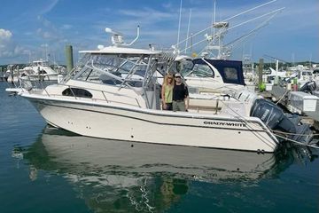 2005 Grady-White Marlin 300