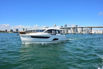 2022 Sealine C430