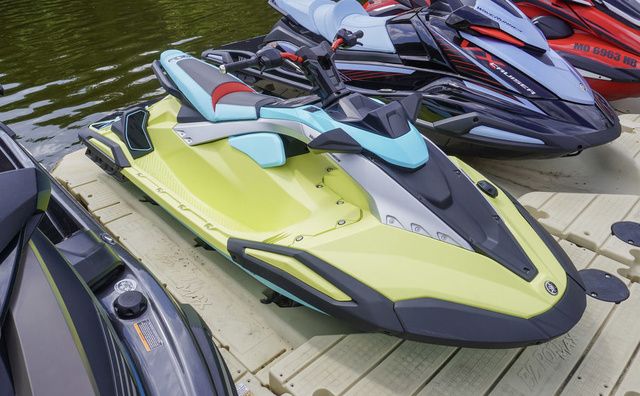 Yamaha WaveRunner JETBLASTER PRO 3-LUNAR YELLOW/MINT