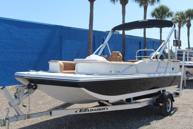 2025 Hurricane FunDeck 198 RE