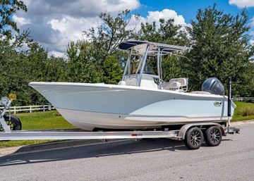 2026 Sea Hunt Ultra 219