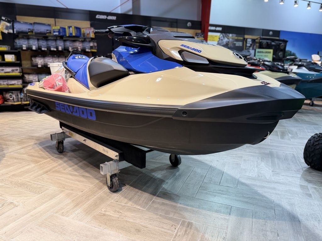 Sea-Doo Wake™ 170 BRP Premium Audio, iDF, iBR 2025 Sea-Doo Wake™ 170 with BRP Premium Audio on display in showroom.