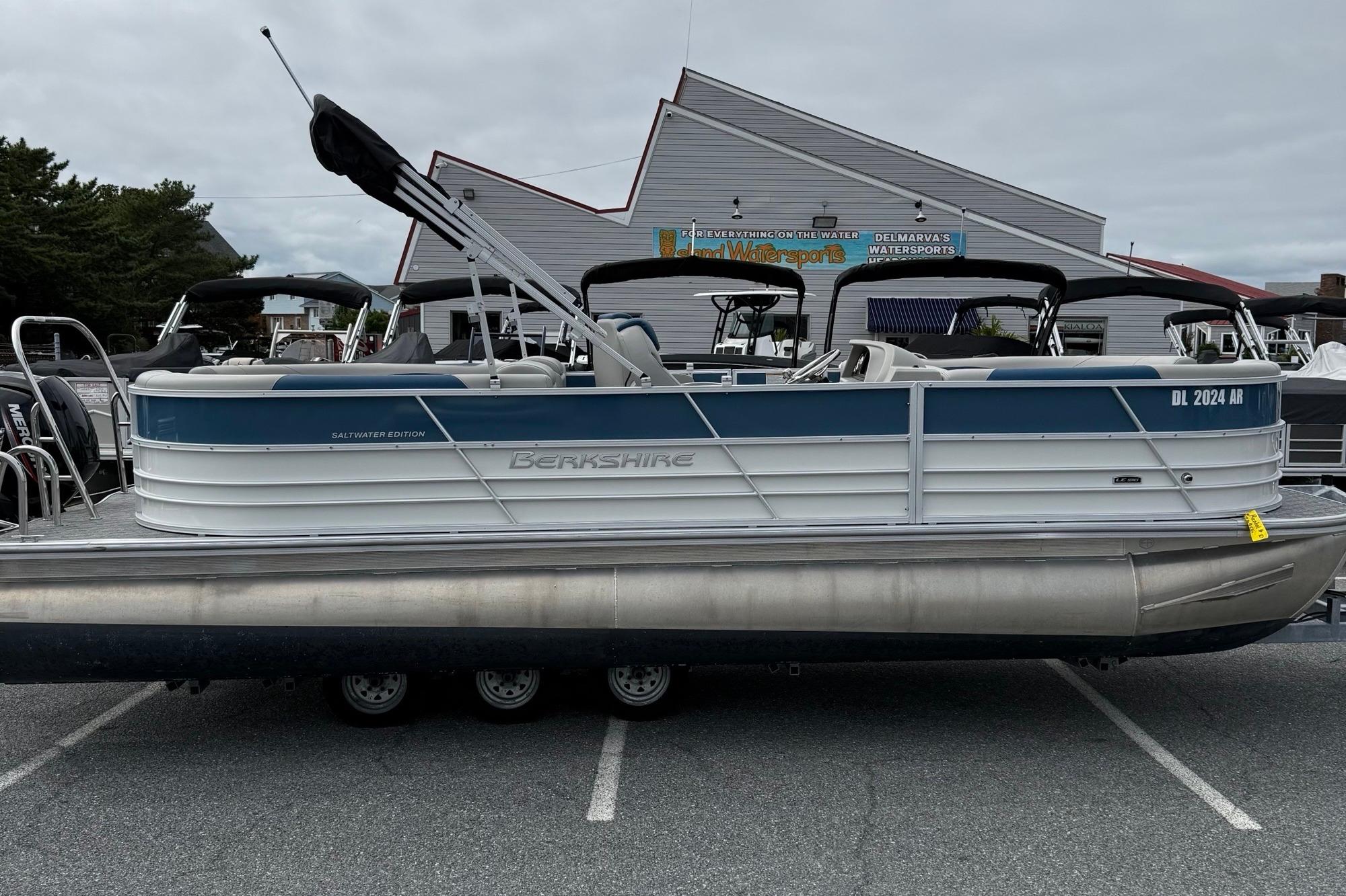 2025 Berkshire 24RFX LE 2.75