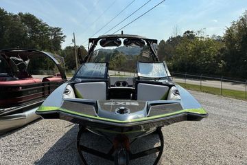 2014 Axis A24
