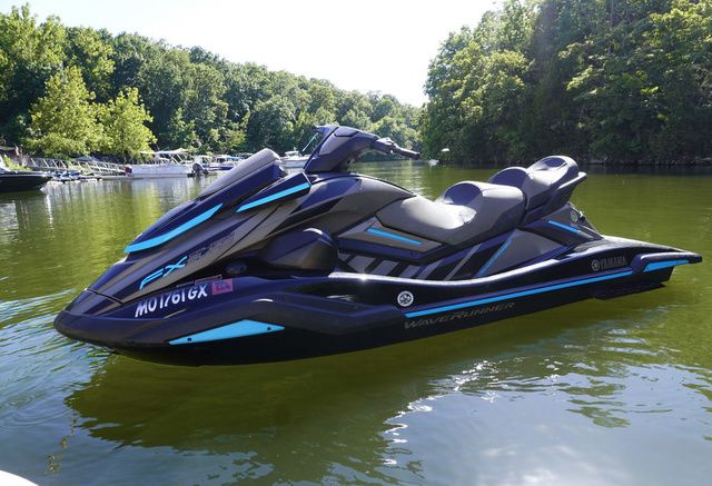 2022 Yamaha WaveRunner FX CRUISER SVHO W/AUDIO-BLACK/TITAN GRAY