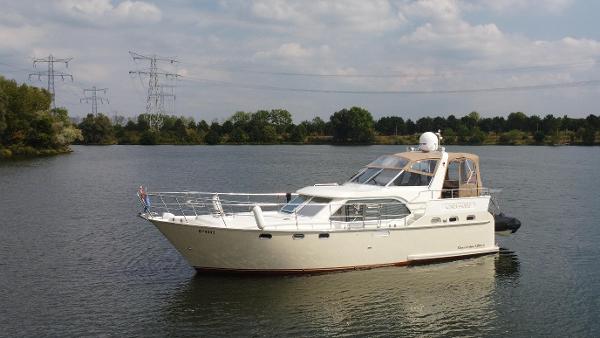 Custom Visscher Yachting 125 AC