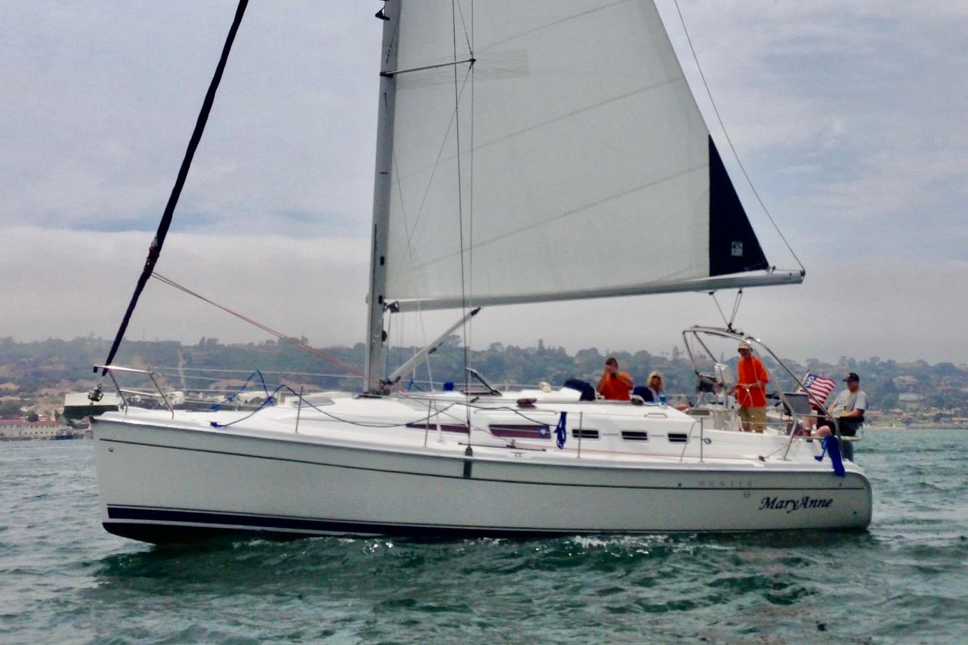 2009 Hunter 38