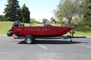 Tracker Pro Guide V-175 Combo 2026 Tracker Pro Guide V-175 Combo boat on trailer, parked outdoors.