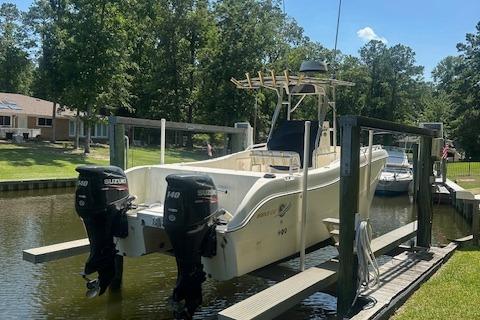 2003 World Cat 230 SF