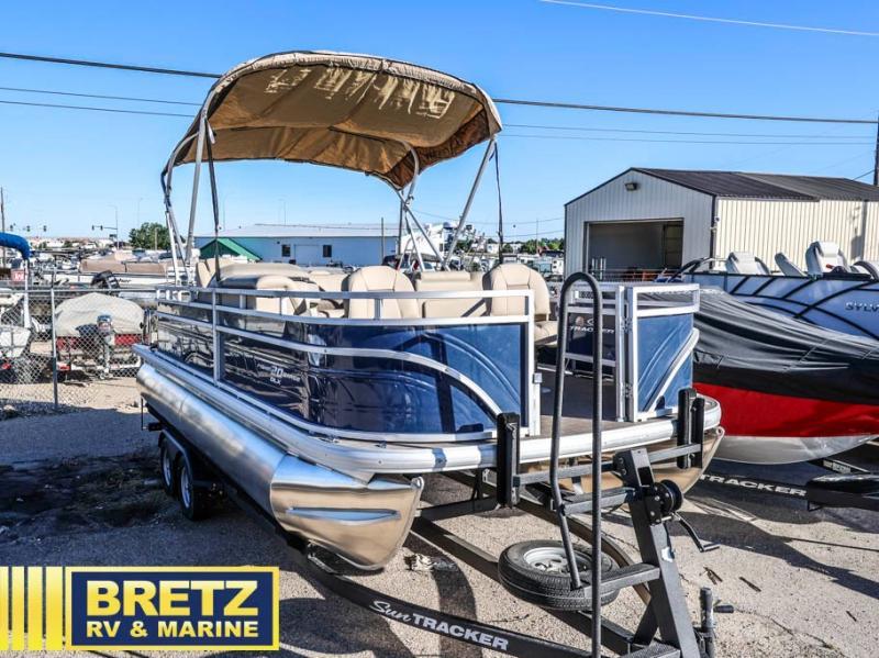 2025 Fishin' Barge 20 DLX