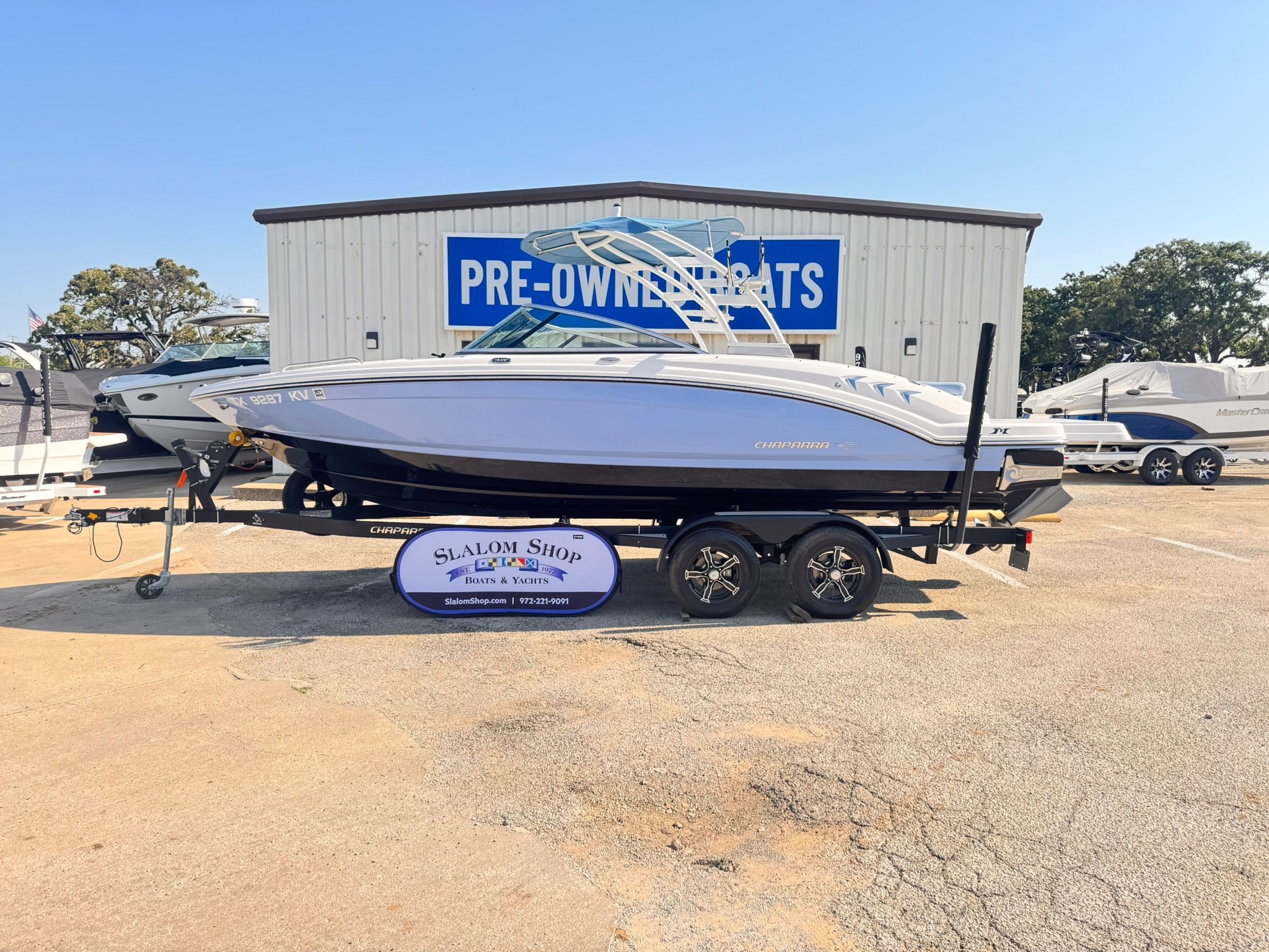 2023 Chaparral 23 Surf