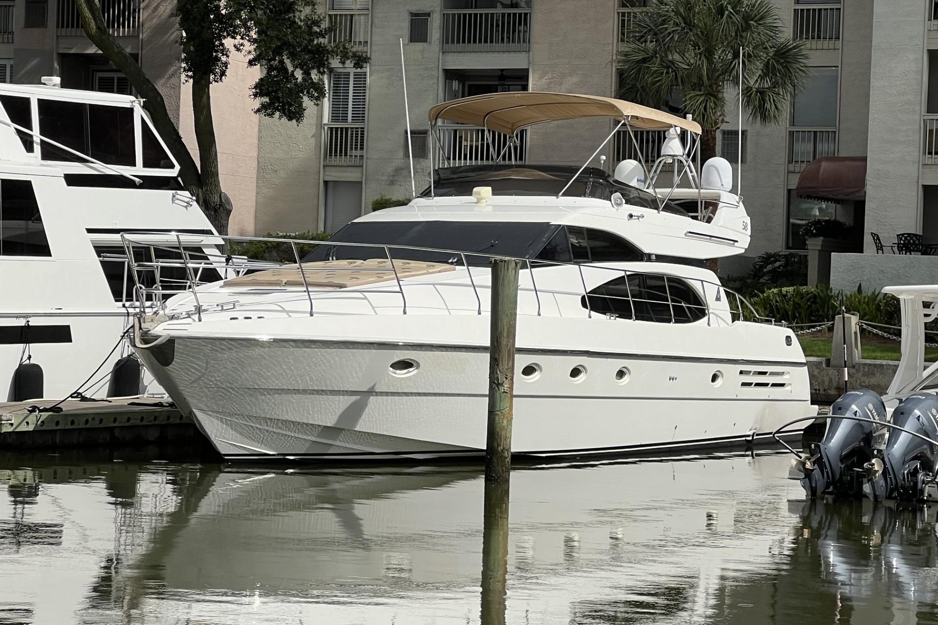 2000 Azimut 58