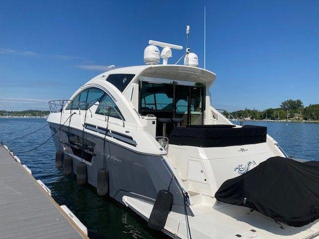 Cruisers Yachts 54 Cantius Image 1