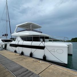 2025 Leopard 40 Powercat