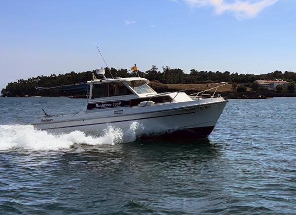 1994 Rodman 700