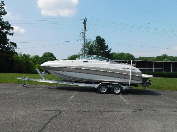 2002 Four Winns 240 Horizon