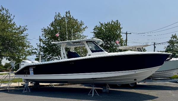 2025 Pursuit S 328