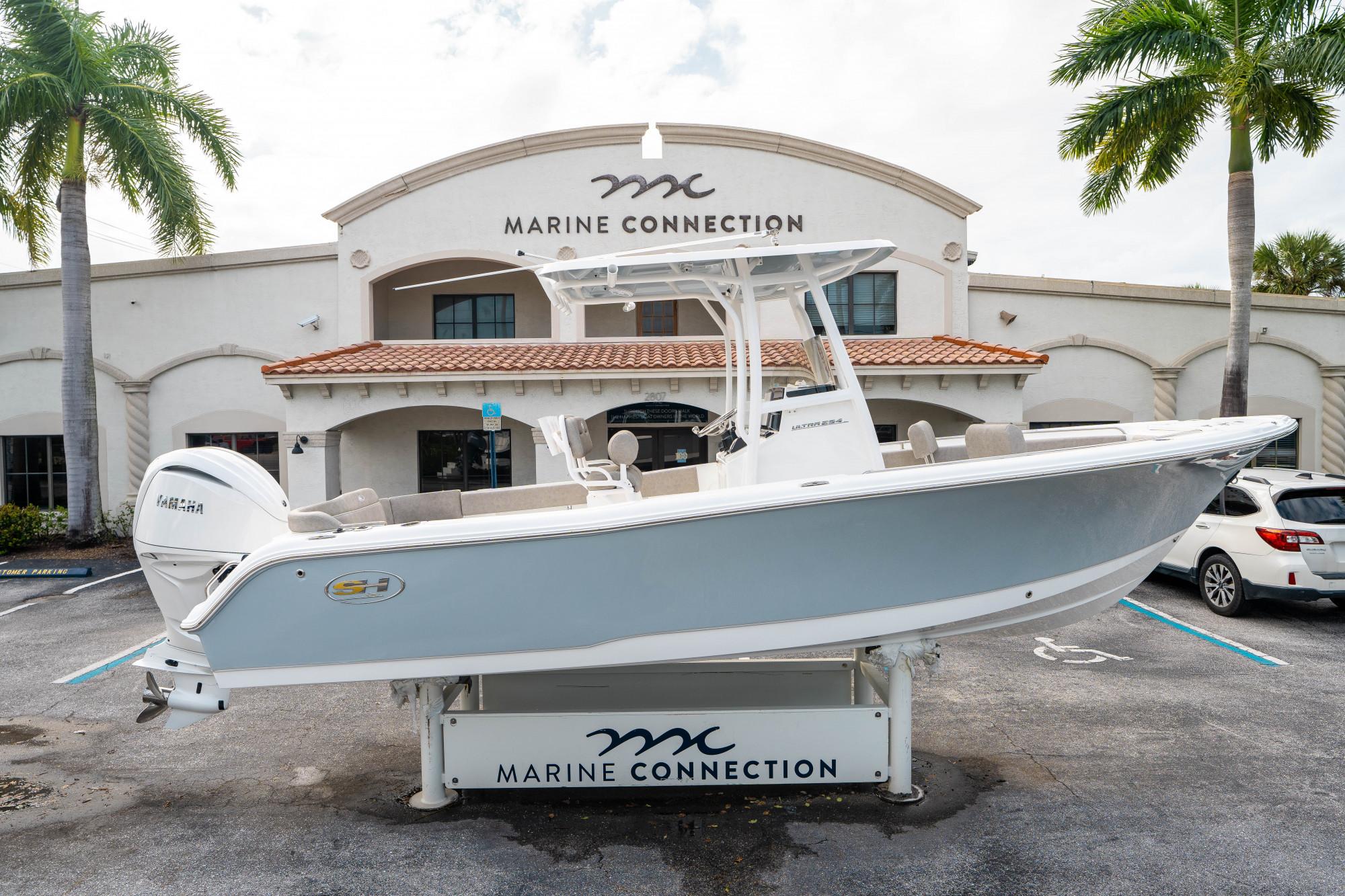 2025 Sea Hunt Ultra 234