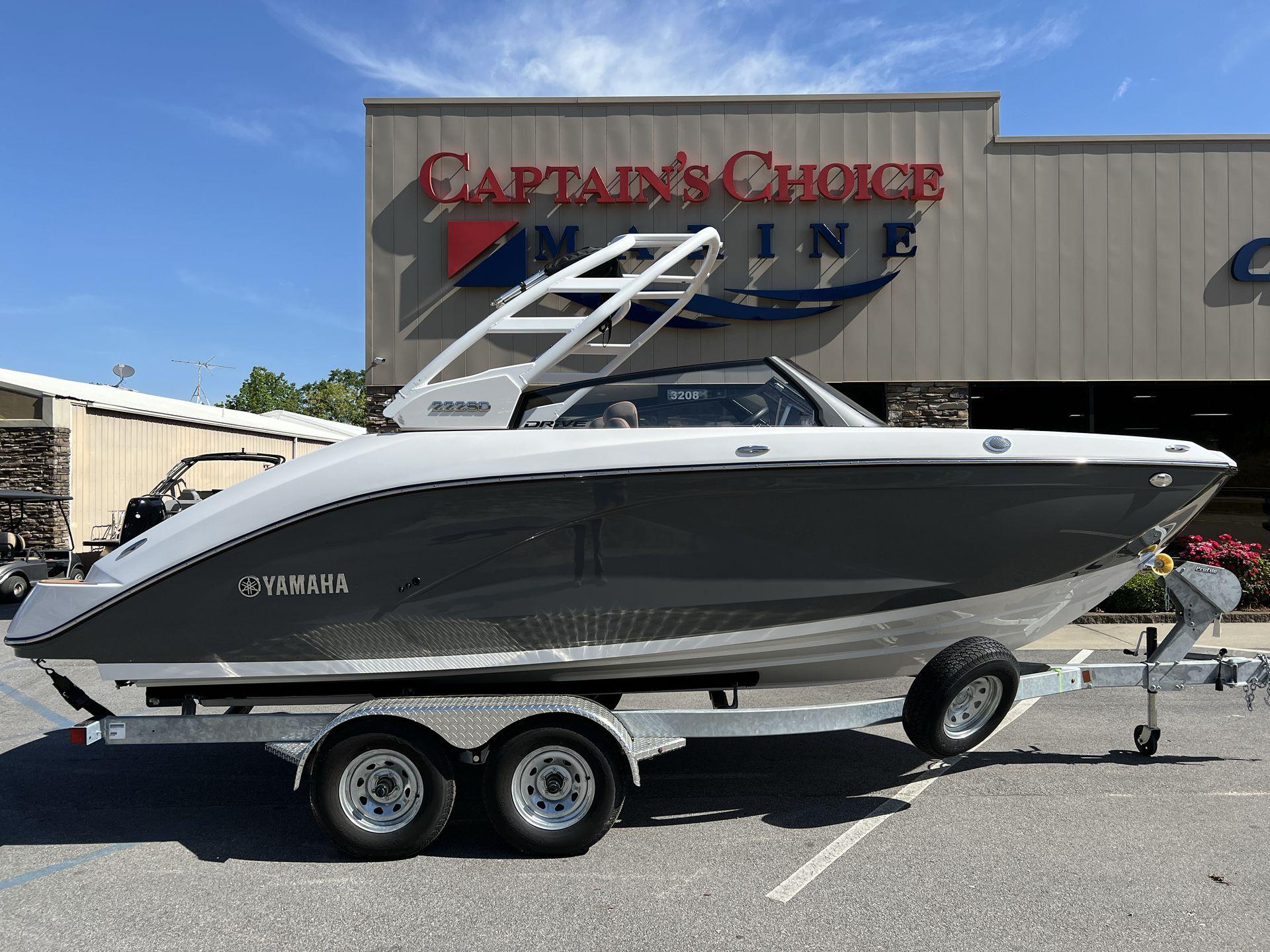 Yamaha Boats 222SD 2025 YAMAHA 222 SD - Image 1
