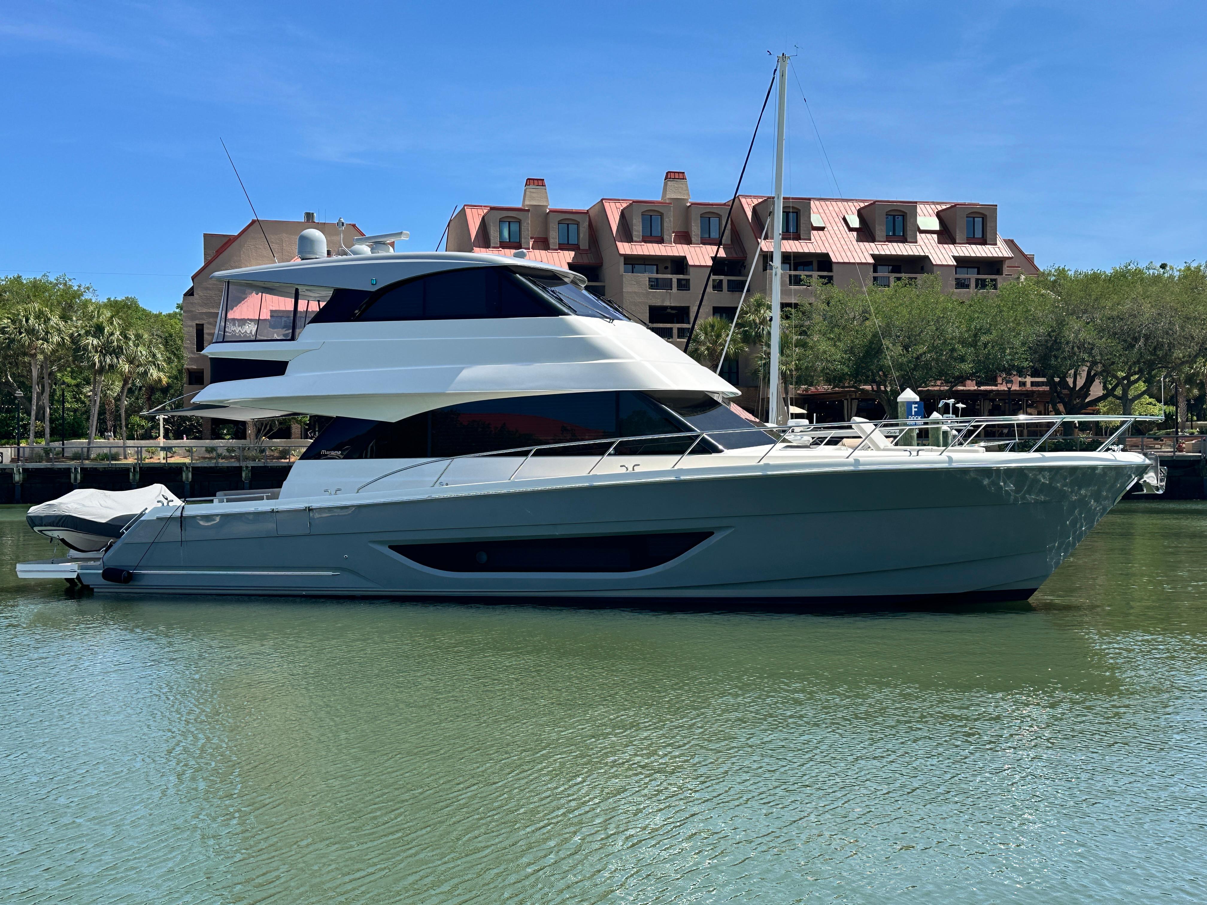 2023 Maritimo M55