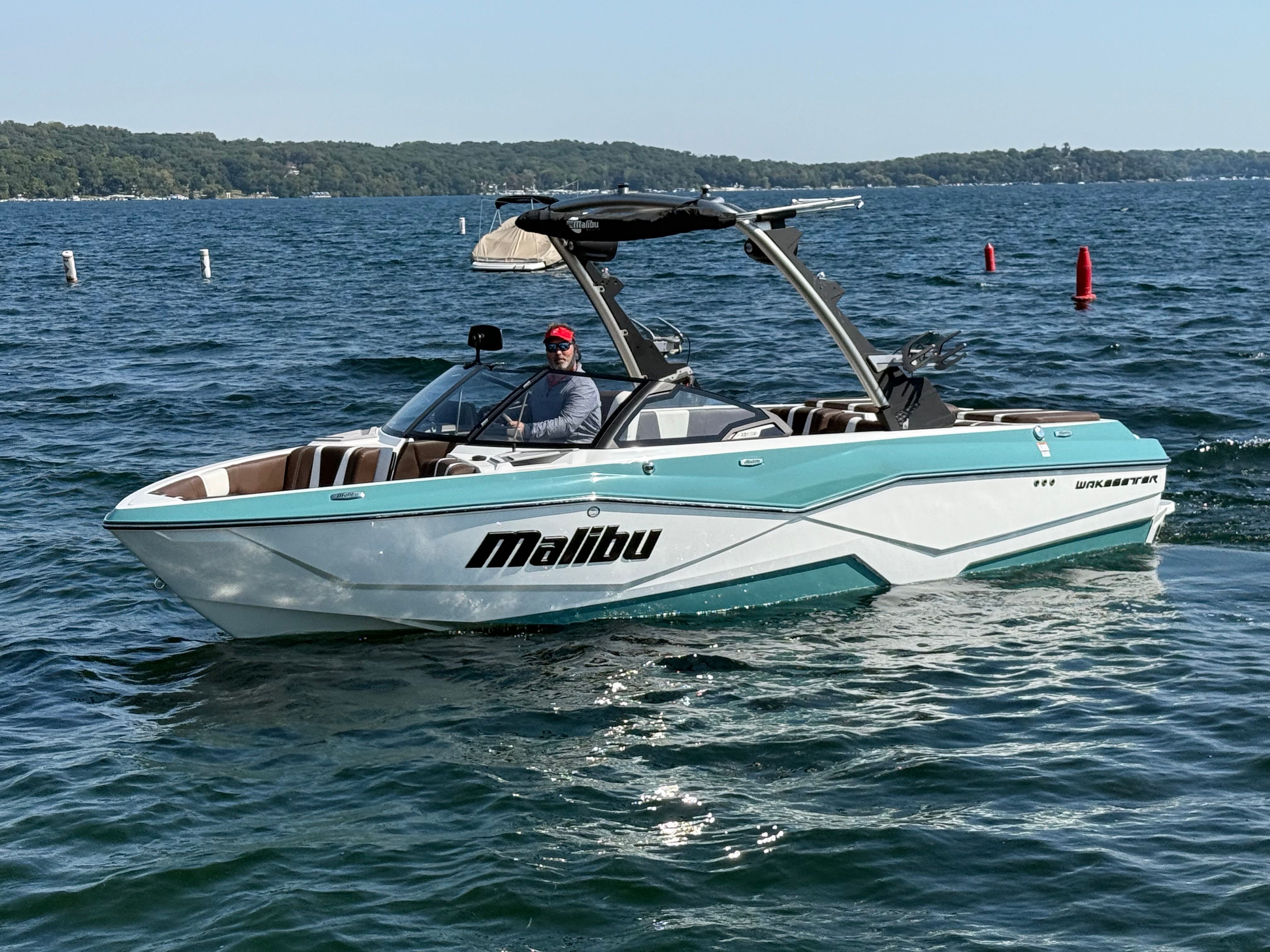 2024 Malibu Wakesetter 22 LSV