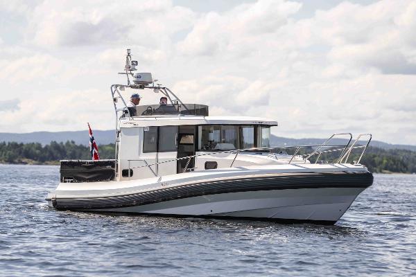 2014 Paragon 31 Fly