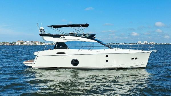 Monte Carlo Yachts MC5 2015 Monte Carlo Yachts MC5 - Nauti Obesession