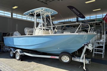 2026 Boston Whaler 210 Montauk
