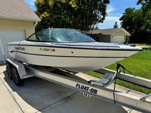 1995 MasterCraft 190 Prostar