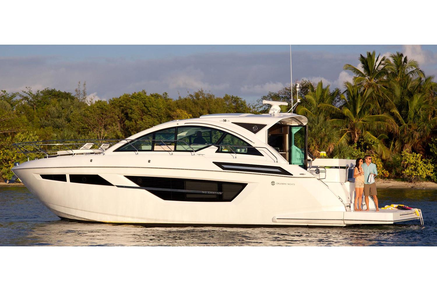 Cruisers Yachts Boat image