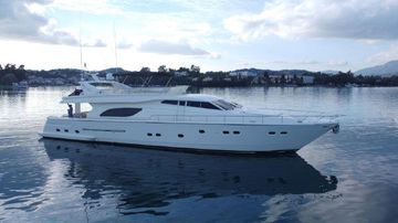 2000 Ferretti Yachts 80
