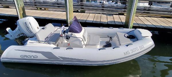 2021 Grand Inflatables G420