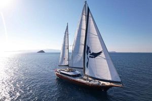 Mengi Yay 47m SELEDA - Full sails