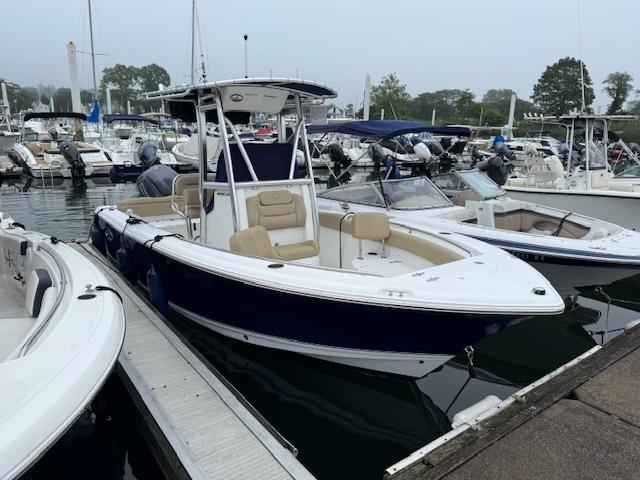 2016 Sea Hunt Ultra 211