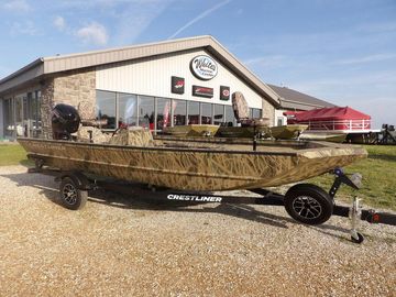 2025 Crestliner 2070 Retriever SCHD