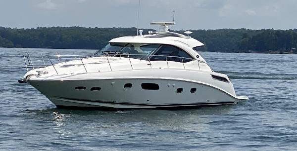 2010 Sea Ray 470 Sundancer