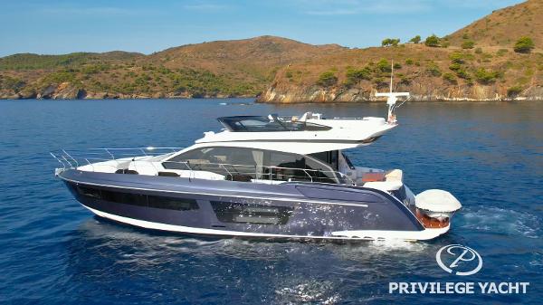 Azimut 53