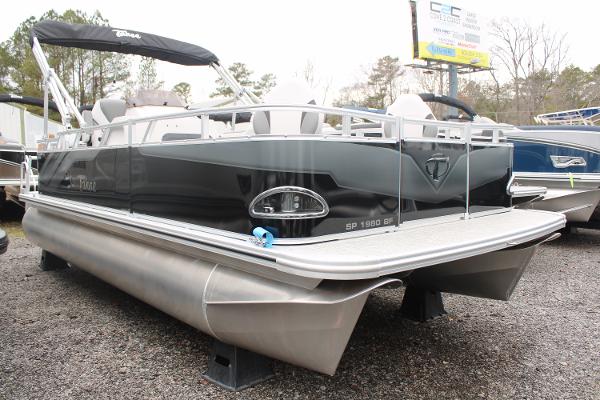 Pontoon Sport Bow Fish boats for sale 