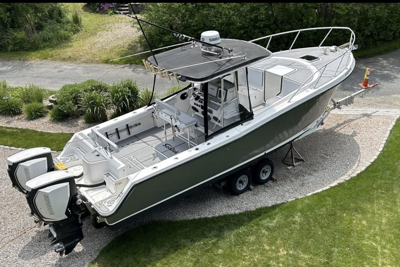 2002 Mako 314 Cuddy