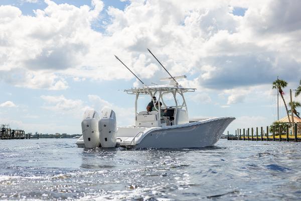 2025 Yellowfin 32 Offshore