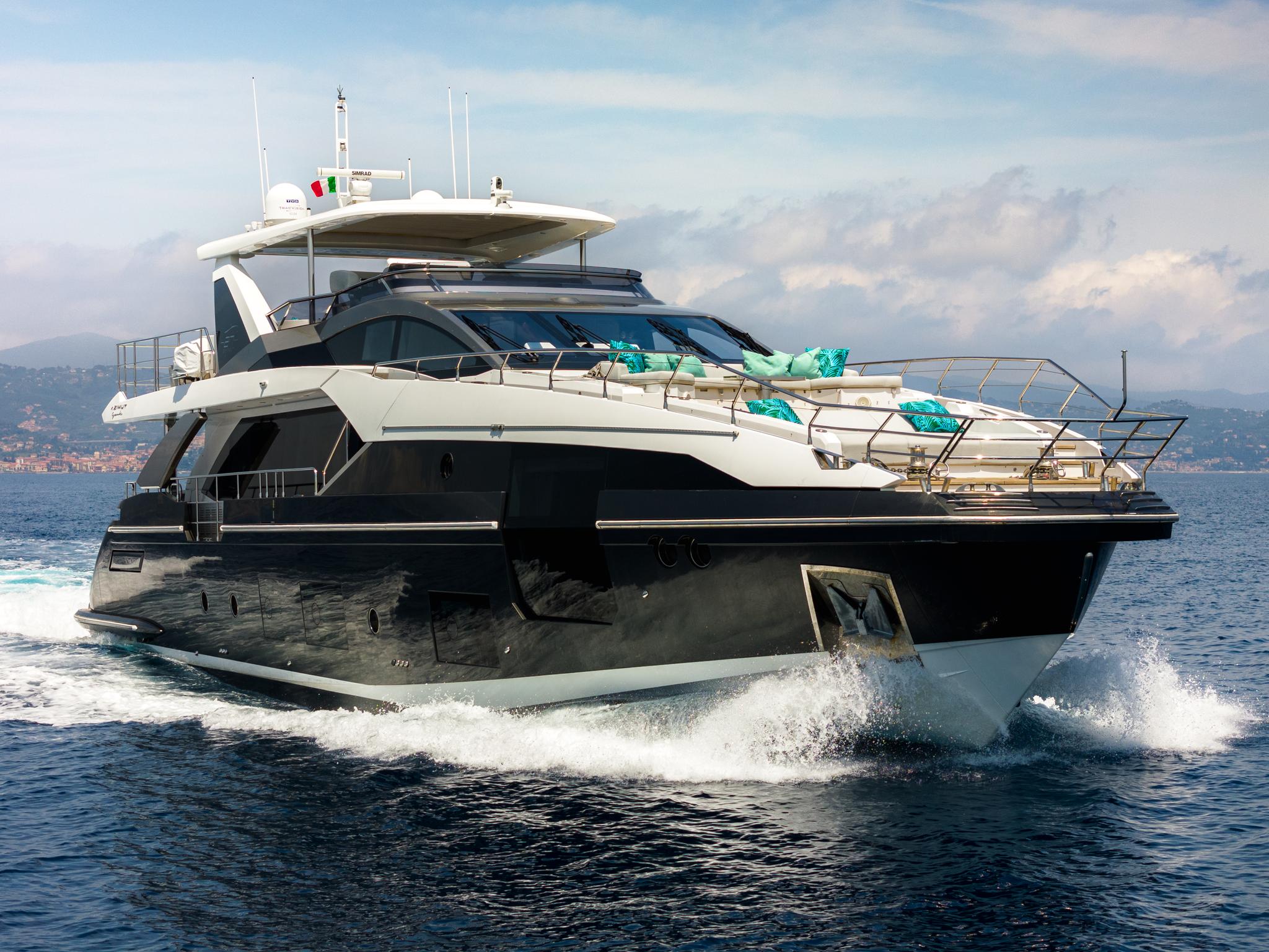 2019 Azimut 27 Metri
